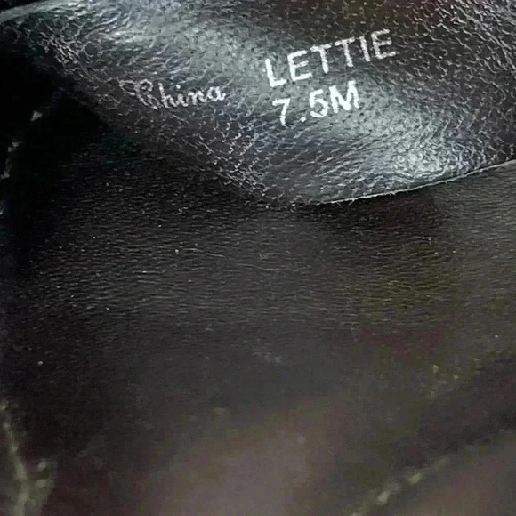 Donald J Pliner Lettie Fuschia MetallicLeather Wedge Sandal Sz 7.5 Toe Strap - Picture 8 of 9